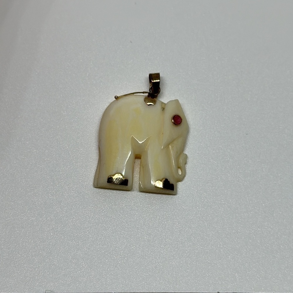 14k Real Solid Gold Ruby Stone Elephant Pendant - image 2